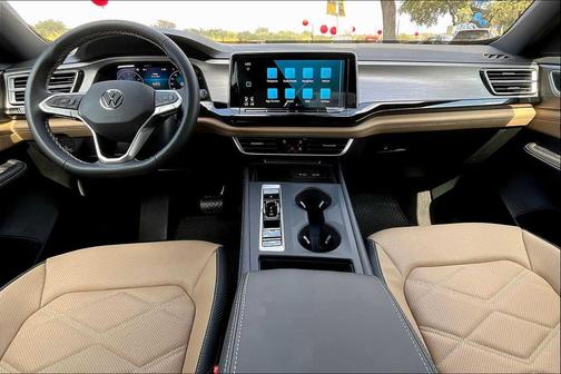 2026 Volkswagen Atlas Cross Sport 2.0T SE