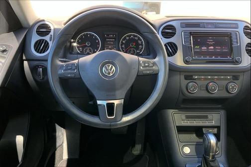 2017 Volkswagen Tiguan 2.0T Wolfsburg Edition