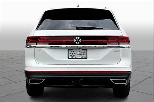 2025 Volkswagen Atlas 2.0T SEL