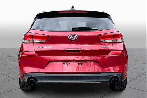 2018 Hyundai Elantra GT Sport