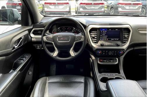 2023 GMC Acadia FWD SLT