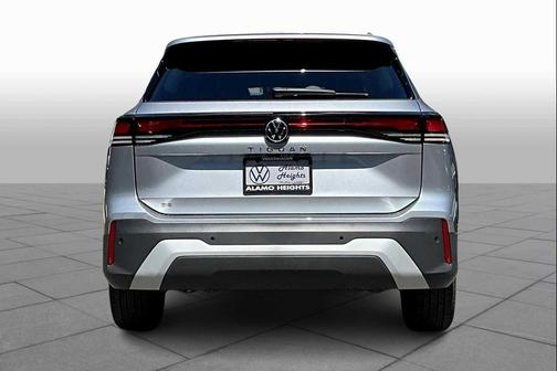 2025 Volkswagen Tiguan 2.0T SE