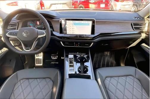 2025 Volkswagen Atlas 2.0T SEL Premium R-Line 4MOTION