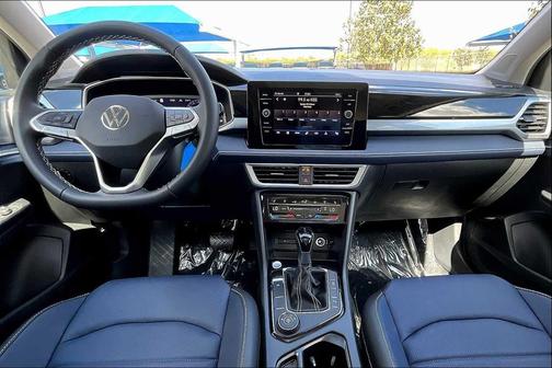 2025 Volkswagen Taos 1.5T SEL