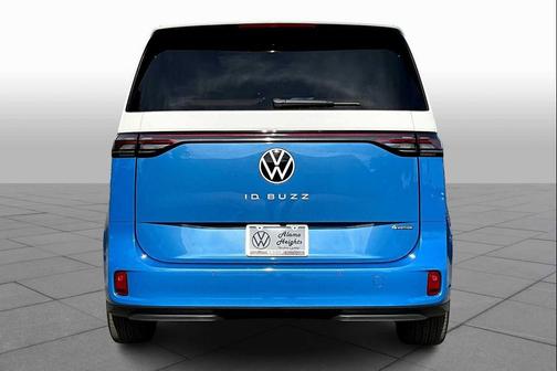 2025 Volkswagen ID. Buzz Pro S Plus with 4MOTION