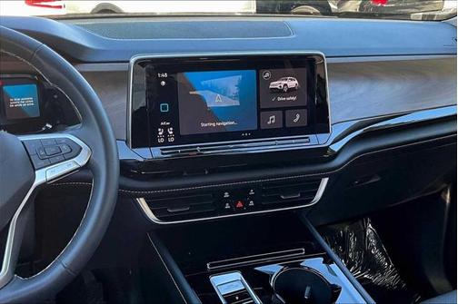 2024 Volkswagen Atlas 2.0T SE w/Technology 4MOTION