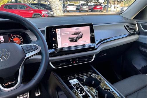 2026 Volkswagen Atlas Peak Edition