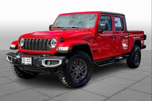 2024 Jeep Gladiator Sport S