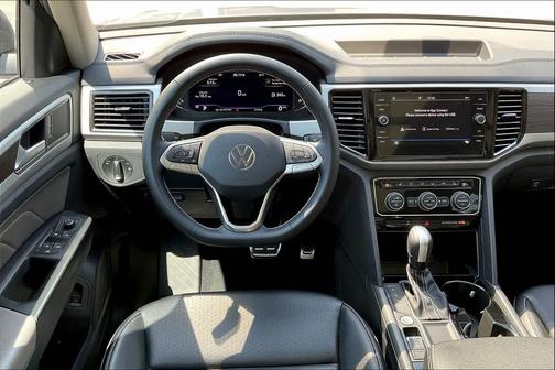 2022 Volkswagen Atlas 3.6L SE w/Technology