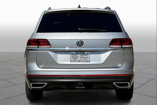 2022 Volkswagen Atlas 3.6L SE w/Technology