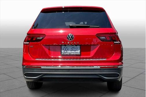 2023 Volkswagen Tiguan 2.0T SE