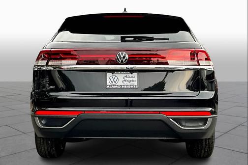 2025 Volkswagen Atlas Cross Sport 2.0T SE