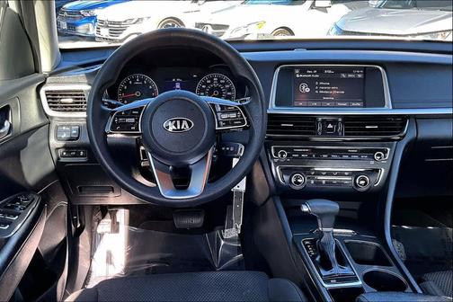 2019 Kia Optima LX