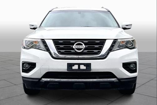 2017 Nissan Pathfinder SV