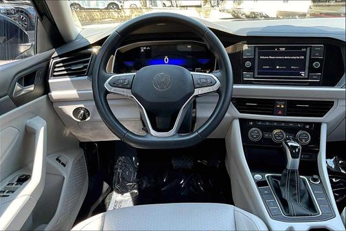 2023 Volkswagen Jetta 1.5T SE