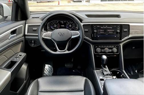 2022 Volkswagen Atlas Cross Sport 3.6L V6 SE w/Technology