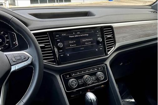 2022 Volkswagen Atlas Cross Sport 3.6L V6 SE w/Technology