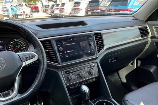 2021 Volkswagen Atlas 3.6L SE w/Technology