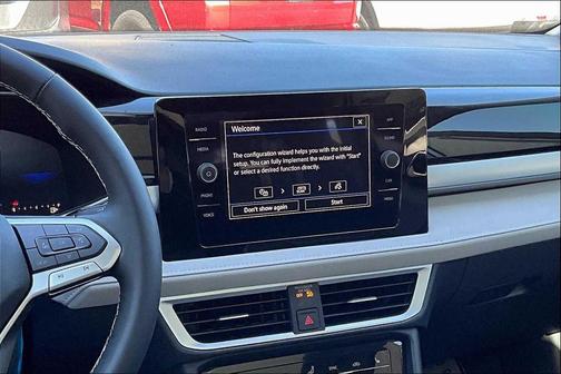 2025 Volkswagen Taos 1.5T SE