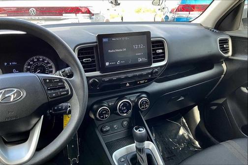 2020 Hyundai VENUE SEL