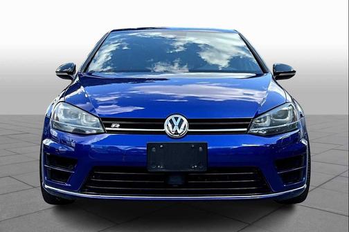 2016 Volkswagen Golf R 4-Door w/DCC & Navigation