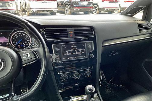 2016 Volkswagen Golf R 4-Door w/DCC & Navigation