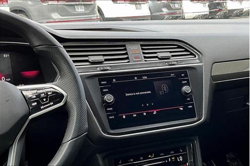 2023 Volkswagen Tiguan 2.0T SE R-Line Black