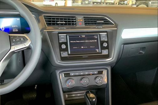 2023 Volkswagen Tiguan 2.0T S