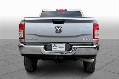 2023 RAM 2500 Big Horn Crew Cab 4x4 6'4' Box