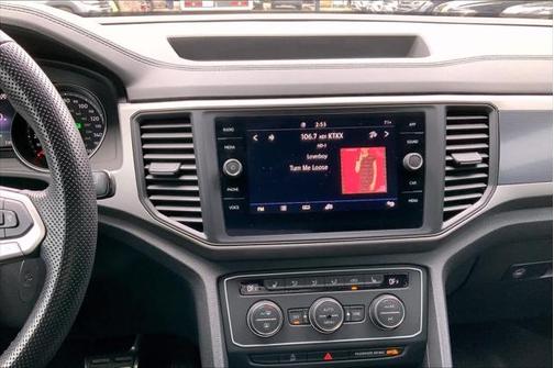 2020 Volkswagen Atlas Cross Sport 3.6L V6 SE w/Technology R-Line