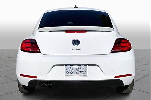 2016 Volkswagen Beetle 1.8T SEL
