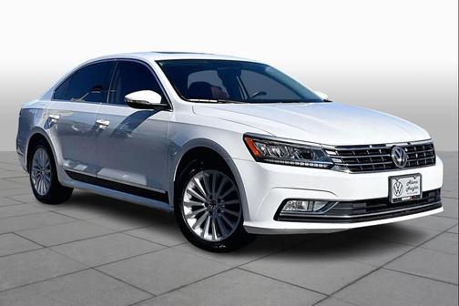 2016 Volkswagen Passat 1.8T SE