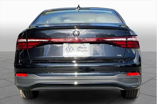 2025 Volkswagen Jetta 1.5T SE