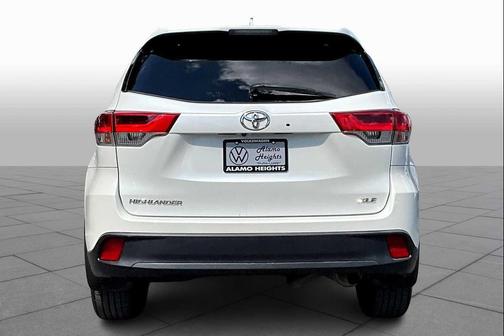 2017 Toyota Highlander XLE