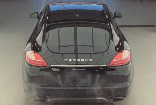 2011 Porsche Panamera 4