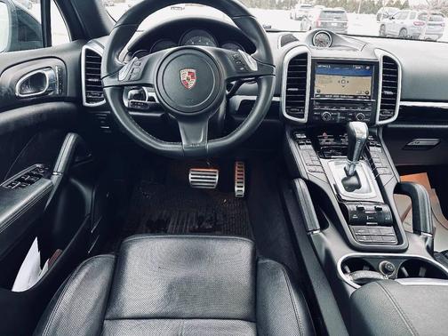 2014 Porsche Cayenne S