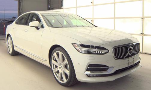 Crystal White Pearl 2017 Volvo S90 T6 Inscription