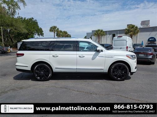 2023 Lincoln Navigator L L RESERVE