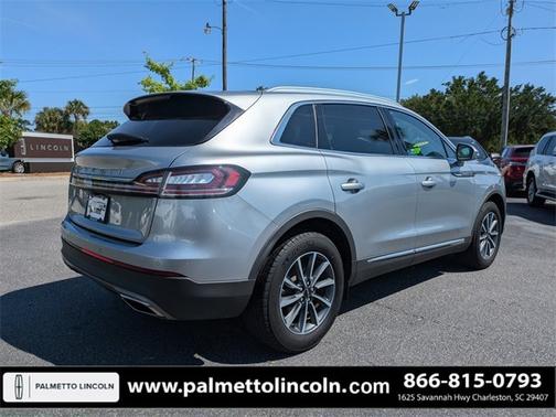 2022 Lincoln Nautilus STANDARD
