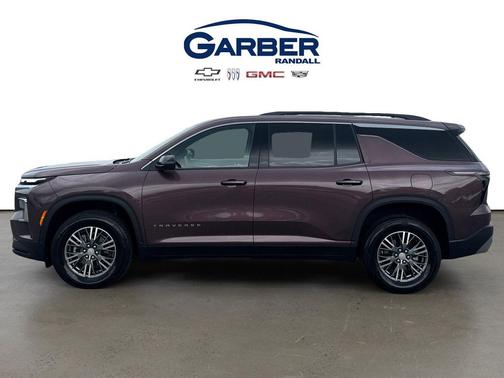 Stardust Metallic 2024 Chevrolet Traverse LT