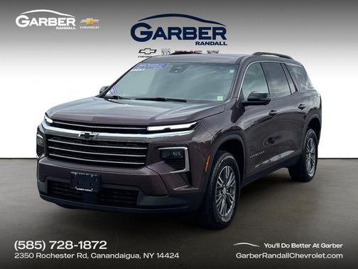 Stardust Metallic 2024 Chevrolet Traverse LT