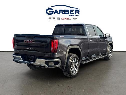 2022 GMC Sierra 1500 SLT