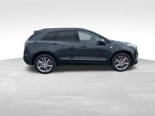 2023 Cadillac XT5 Sport