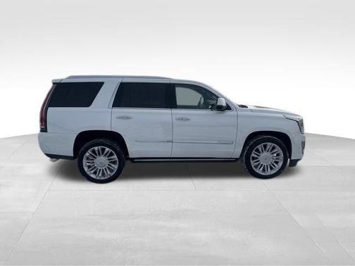 2019 Cadillac Escalade Platinum