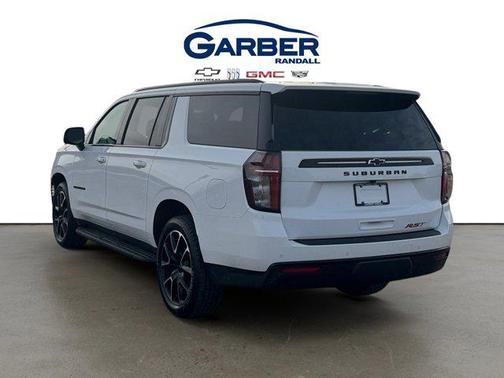 2023 Chevrolet Suburban RST