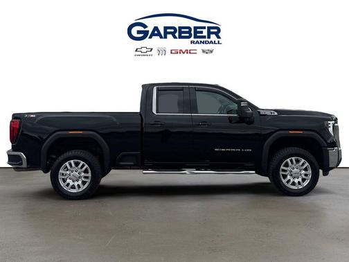 Onyx Black 2024 GMC Sierra 2500 SLE