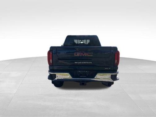 2022 GMC Sierra 2500 SLT