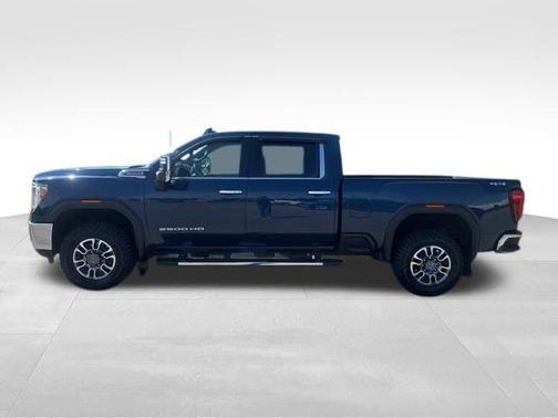 2022 GMC Sierra 2500 SLT