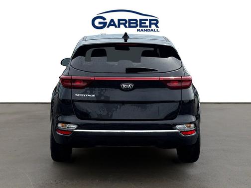 Black Cherry 2022 Kia Sportage LX