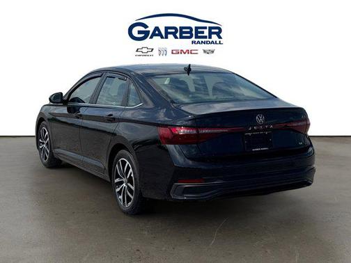 Deep Black Pearl 2025 Volkswagen Jetta 1.5T SE